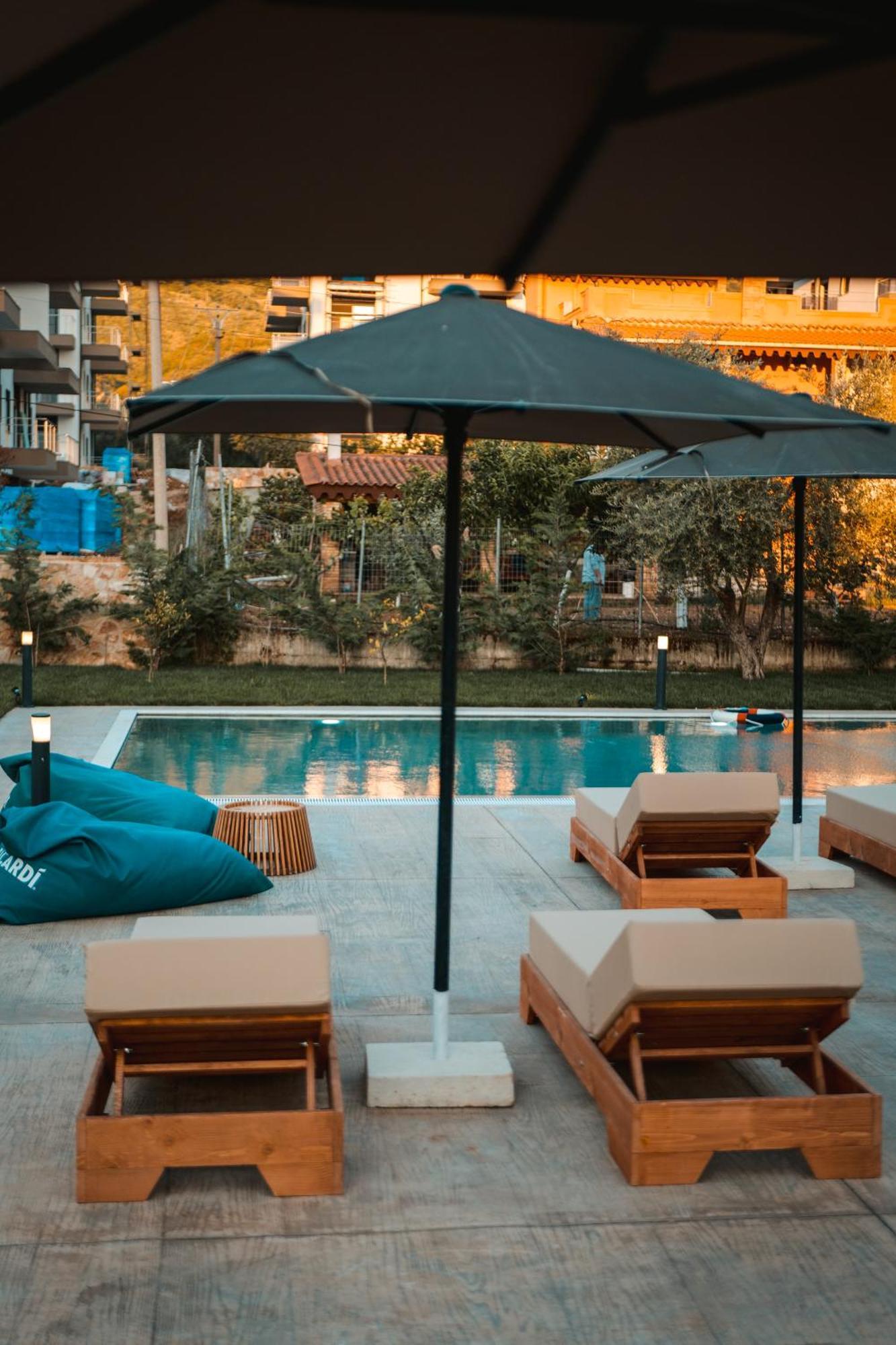 The Blue Wave Hotel 希马拉 外观 照片